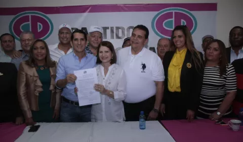 Cambio Democrático postula a Ricardo Martinelli y demuestra su  unidad