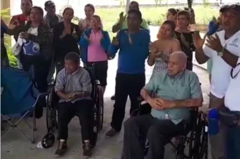 Pacientes de hemodiálisis protestan en David, por falta de insumos