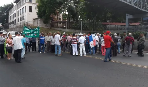 Jubilados esperarán al presidente Juan Carlos Varela fuera de la Asamblea