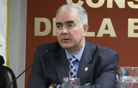 Julio De La Lastra, electo como presidente del Consejo Nacional de la Empresa Privada