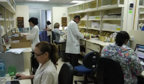 Ministerio de Salud prepara compra de medicamentos e insumos