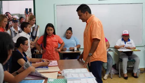 Ricardo Lombana anuncia entrega de informe y gira a nivel nacional