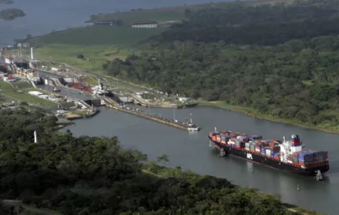 La sequía impacta operaciones del Canal de Panamá
