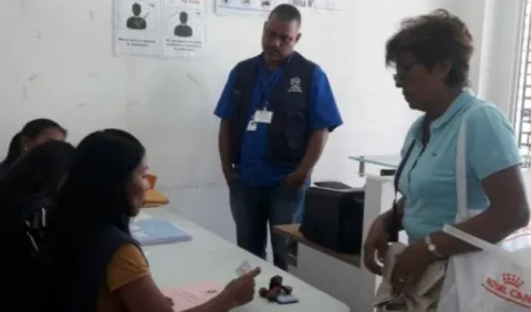 Se inicia el voto adelantado para presidente