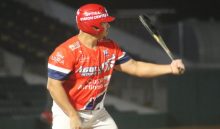 Xavier Quiroz, jugador de las Águilas Metropolitanas. Foto: Probeis