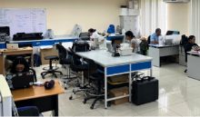 La propia Universidad de Panamá cuenta con instalaciones científicas, donde egresados pueden desarrollar su vida profesional.  Cortesía