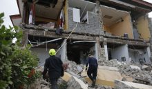 Las autoridades han iniciado las evaluaciones de las estructuras para determinar la gravedad de los daños causados por el terremoto.  EFE