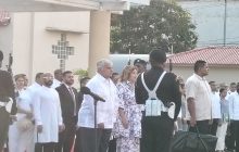 A las 7:00 de la mañana iniciaron los actos protocolares en la provincia de Colón, para celebrar el 5 de noviembre. Foto. Diómedes Sánchez