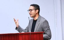 Bernardo Meneses es investigado por supuesta corrupción