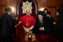 Tras su visita a Turquía, el papa se trasladará a Líbano. Foto: EFE