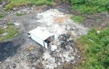 El titular de MiAmbiente dijo que quienes se dedican a trasladar basura y llantas a Playa Chiquita son “criminales”. Foto. Eric Montenegro