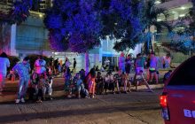 Los residentes fueron evacuados de los edificios. Foto: Cortesía