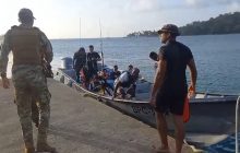 Los náufragos fueron rescatados por los estamentos de seguridad. Foto: Diomedes Sánchez 
