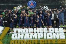 Jugadores del PSG festejan ganar la Supercopa. Foto: @PSG_espanol