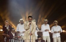 Bad Bunny, en el estadio Olímpico Félix Sánchez, en Santo Domingo (República Dominicana). Foto: EFE / Orlando Barría