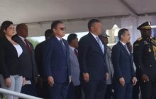 El ministro de seguridad Frank Ábrego, partiicipó en el acto de graduación de 79 nuevos subtenientes en la Escuela de Oficiales de la Policía en Davis, ubicada en las afueras de la ciudad de Colón. Foto. Cortesía PN