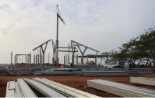 Toda la arena supuestamente extraída estaría siendo utilizada en el relleno de un tramo aproximado de 2.5 kilómetros lineales. Foto. Eric Montenegro