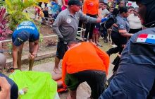 Pese a la advertencia del Sinaproc, las personas se arriesgaron a ir de paseo a estos balnearios.  Foto. Cuerpo de Bomberos
