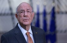 El ministro de Finanzas chipriota y presidente del ECOFIN, Makis Keravnos Sarmento, a su llegada a la reunión del Consejo de Asuntos Económicos y Financieros de la UE (ECOFIN) en Bruselas. EFE/EPA/OLIVIER HOSLET