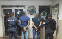 Uno de los aprehendidos mantiene un oficio de subrogado emitido por el Juzgado de Cumplimiento del Circuito Judicial de Panamá.