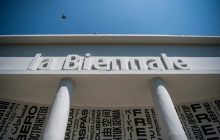 Entrada del Pabellón de Italia en una edición pasada de la Bienal de Venecia. Foto: EFE / Zoltan Balogh / Archivo