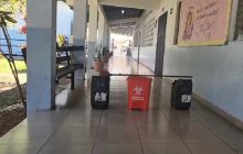 Ante este escenario, padres de familia decidieron no enviar a sus hijos al plantel hasta que el problema sea completamente erradicado. Foto. Thays Domínguez