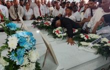 El templo quedó chico ante la cantidad de personas que acudieron al sepelio. Foto: Eric Montenegro