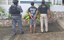 El indiciado mantiene antecedentes penales por delitos relacionados con drogas y violencia doméstica. Foto. PN