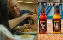 Mariano Rivera junto a su línea de salsas. Foto: Cortesía