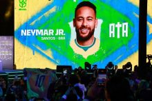 Neymar, fue convocado por Ancelotti. Foto: EFE
