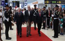 Asfura llegó a suelo panameño sobre las 17.42 hora local.