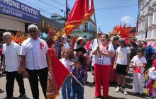 En el marco de la ceremonia religiosa fueron distinguidos como abanderados de las fiestas patronales el doctor Adolfo Vargas y su esposa, Patricia Adames de Vargas. Foto. Thays Domónguez