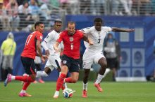 Panamá jugó de blanco en su último partido ante una Inglaterra que jugó de rojo, lo que generó confusión entre los aficionados panameños. Foto: Cortesía Fepafut