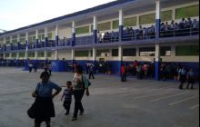 Entre los colegios que se suspenderan las clases está el Félix Olivares. Foto. Archivo