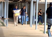 Los pades de familia del plante, los administrativos y funcionarios de salud, llevaron a cabo una exhaustiva limpieza. Foto. Thays Domínguez