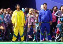 Ronaldinho, Madona y Ronaldo en la final del Mundial. Foto: EFE