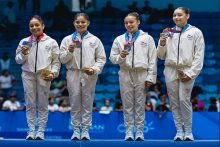 El equipo femenino artístico ganó la medalla de plata para Panamá. Foto: COP