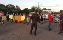 Los manifestantes advirtieron que, de no obtener soluciones en los próximos días, volverán a paralizar la carretera nacional entre Santiago y Soná. Foto. Melquíades Vásquez