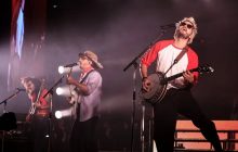 La banda colombiana Morat durante un concierto. Foto: EFE / Thais Llorca