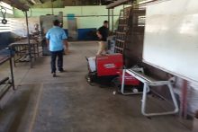 Los educadores y estudiantes cuestionan la falta de un cronograma definido para retomar las obras, a pesar de las múltiples gestiones realizadas ante las autoridades correspondientes. Foto. Melquíades Vásquez