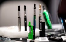 Vaporizadores de CBD. Foto: EFE / EPA / Etienne Laurent