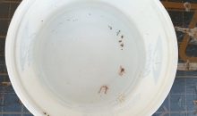 La residente Keny Arcia denunció que el agua potable llega acompañada de lombrices y advirtió que en la zona ya se registran casos de diarrea. Foto. Melquíades Vásquez
