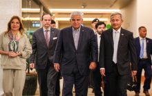 Presidente panameño llega a Singapur. Foto: Presidencia