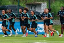 Jugadores de la selección femenina en los entrenamientos.Foto: FPF