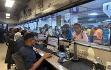 El alcalde anunció la optimización de los flujos de atención para reducir los tiempos de espera.