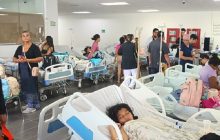 Como parte de las acciones de respuesta, el ministro de Salud, Fernando Boyd Galindo, visitó varias instalaciones hospitalarias, entre ellas el Hospital Regional Dr. Luis “Chicho” Fábrega. Foto. Melquíades Vásdquez