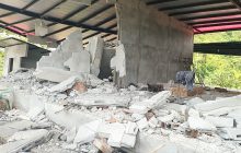 Residentes de Malena, Torio, Arenas, Cacao y otras comunidades aseguran que las constantes réplicas posteriores al sismo han incrementado el temor y la preocupación, pues sienten que la emergencia continúa y que sus viviendas podrían sufrir nuevos daños. Foto. Melquíades Vásquez