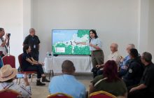 En materia de seguridad, Guillermo Barría, de la Policía Nacional en Colón, anunció el despliegue de 1,500 agentes para proteger a los peregrinos y visitantes nacionales y extranjeros que acudirán a Portobelo.
