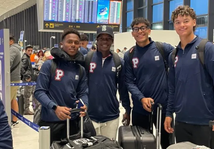 Jugadores del equipo de Panamá U18. Foto: Fedebeis