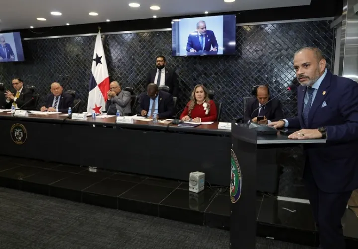 La iniciativa fue presentada en la Comisión de Gobierno y Asuntos Constitucionales